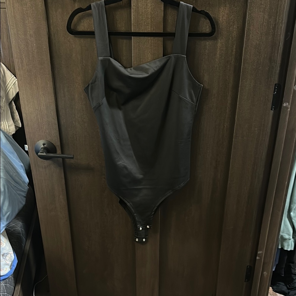 ReoRia Black Bodysuit with Plunging Neckline